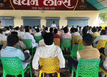 Ahilyanagar :  शेवगाव तालुका वंचित बहुजन आघाडीच्या गावप्रमुखांची बैठक संपन्न