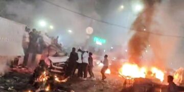 नवी दिल्लीतील लाल किल्याजवळ भीषण स्फोट; दहा जणांचा मृत्यू, घातपाताचा संशय