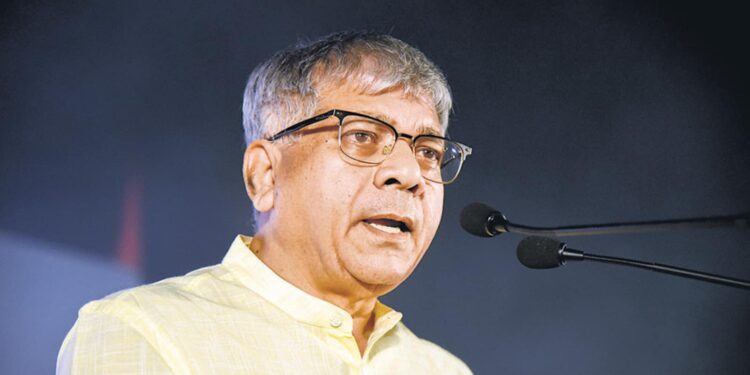 मुंबईत आज संविधान सन्मान महासभा; संविधानप्रेमी जनतेने उपस्थित राहण्याचे प्रकाश आंबेडकर यांचे आवाहन