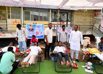 औरंगाबादमध्ये डॉ. बाबासाहेब आंबेडकर यांच्या महापरिनिर्वाण दिनानिमित्त रक्तदान शिबिराचे आयोजन