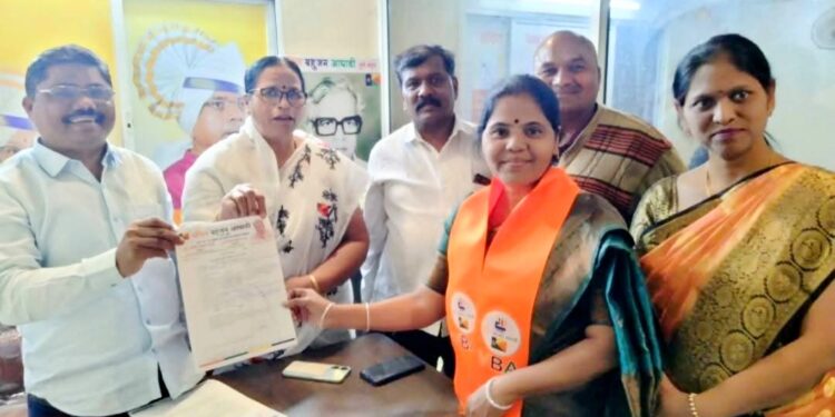 पुण्यात वंचित बहुजन आघाडीच्या उमेदवारांच्या मुलाखतींना मोठा प्रतिसाद