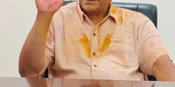 वंचित बहुजन आघाडीच्या विजयी नगरसेवकांचे आणि नगराध्यक्षांचे ॲड. प्रकाश आंबेडकरांकडून अभिनंदन !