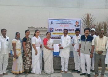 डॉ. बाबासाहेब आंबेडकरांच्या ६९ व्या महापरिनिर्वाण दिनानिमित्त पैठण येथे ‘प्रबुद्ध भारत’ सभासद नोंदणी अभियानाची सुरुवात