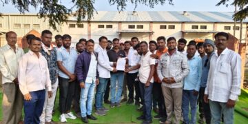 कामगारांच्या न्यायासाठी वंचित बहुजन आघाडीच्या ठिय्या आंदोलनाला यश