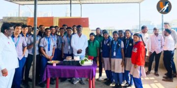 वाढदिवसाचे औचित्य साधून सामाजिक उत्तरदायित्व; प्रज्ञा विद्यामंदिर येथे आरोग्य तपासणी व रक्तदान शिबिर संपन्न