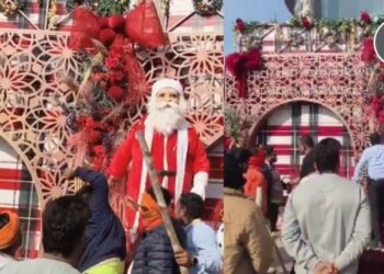 छत्तीसगडमध्ये मॅग्नेटो मॉलमध्ये बजरंग दलाची तोडफोड; कर्मचाऱ्यांची जात-धर्म विचारून हल्ला