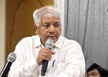 वंचित बहुजन आघाडीची नांदेडमध्ये कार्यकर्ता संवाद बैठक; ॲड. प्रकाश आंबेडकर यांनी केले मार्गदर्शन