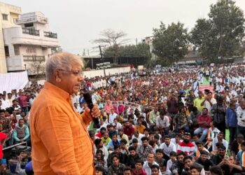 महानगरपालिका निवडणुकीत ‘गॅस सिलेंडर’ चिन्हावर मतदान करा; प्रकाश आंबेडकरांचे जनतेला आवाहन