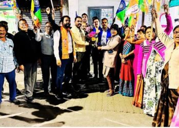 वंचित बहुजन आघाडी परिवर्तनाची मशाल; खापरखेड्यात विजयाचा जोरदार जल्लोष