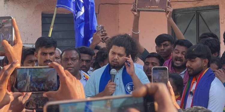 औरंगाबाद मनपा निवडणूक : प्रभाग ८ मध्ये वंचित बहुजन आघाडीचा जनसागर, सुजात आंबेडकरांचा विकासाचा नारा