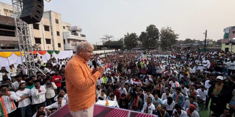 आता शहराशहरांना काबीज करत चला…