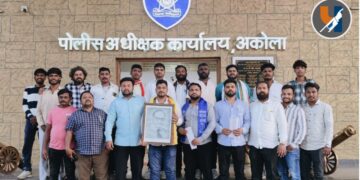 डॉ. बाबासाहेब आंबेडकरांच्या पुतळ्यांची विटंबना करणाऱ्यांवर ‘देशद्रोहा’चा गुन्हा दाखल करा; वंचित युवा आघाडी आक्रमक