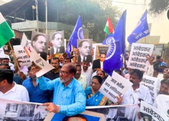 डॉ. बाबासाहेब आंबेडकरांचा अवमान करणाऱ्या मनुवाद्यांना धडा शिकवा; महाराष्ट्राचा मणिपूर होऊ देणार नाही