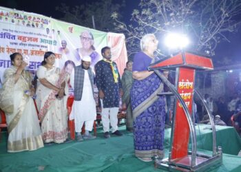 शिक्षण, आरोग्य आणि मूलभूत सुविधांसाठी वंचित मैदानात; प्रा. अंजलीताई आंबेडकरांचे लातूरकरांना आवाहन