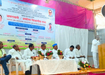 अकोला: आदर्श समाज घडवण्यासाठी बुद्धाचे तत्वज्ञान घराघरात पोहोचवणे गरजेचे – विजय चौरपगार