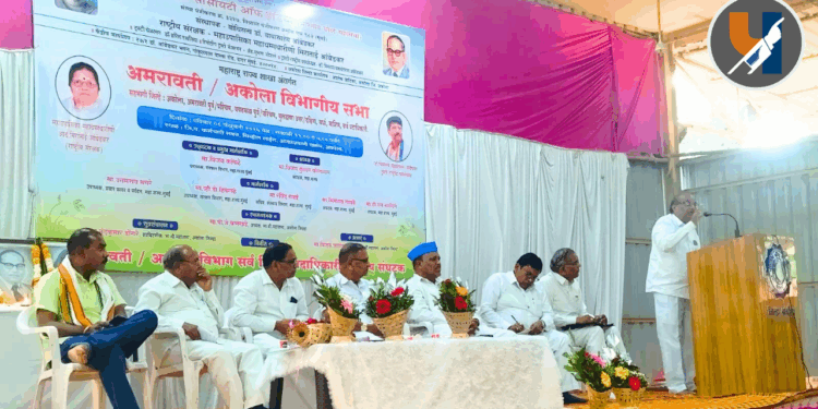 अकोला: आदर्श समाज घडवण्यासाठी बुद्धाचे तत्वज्ञान घराघरात पोहोचवणे गरजेचे – विजय चौरपगार