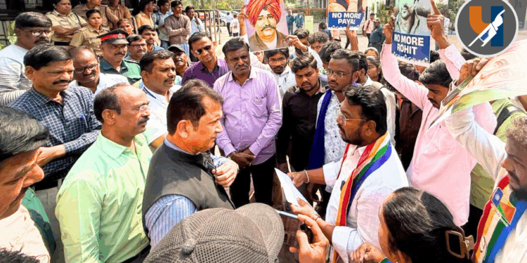 देवगिरी महाविद्यालयात विद्यार्थ्यांची आर्थिक लूट; वंचित बहुजन युवा आघाडी आक्रमक, जनआंदोलनाचा इशारा