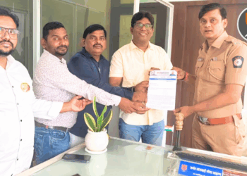 Raigad : पनवेल आरटीओमध्ये रिक्षा-टॅक्सी चालकांवर सभासदत्वाची सक्ती; वंचित बहुजन आघाडी आक्रमक