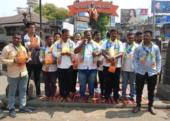 “शिवाजी कोण होता?” सामूहिक वाचनातून कोल्हापुरात विचारजागृती