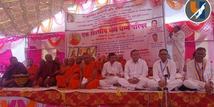 पातूर तालुक्यात धम्म विचारांचा जागर; पिंपळडोळीत हजारो उपासकांच्या उपस्थितीत भव्य धम्म परिषद