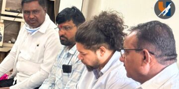 शहीद सुशील तेलगोटे यांच्या कुटुंबीयांचे सुजात आंबेडकर यांच्याकडून सांत्वन