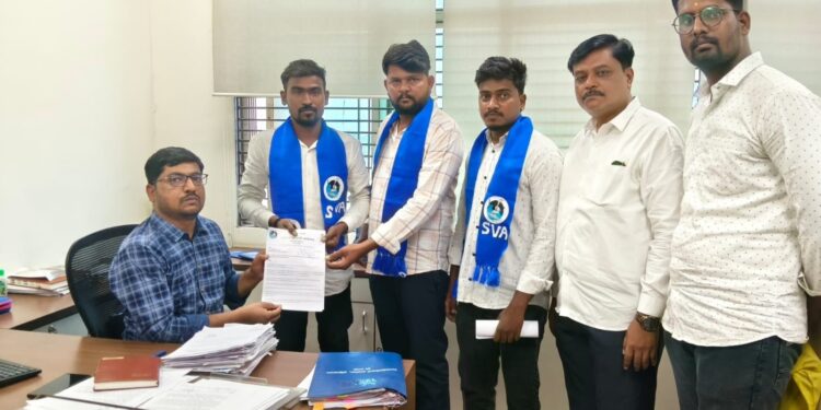 NEET-UG परीक्षा घोटाळ्याविरोधात अहमदनगरमध्ये सम्यक विद्यार्थी आंदोलनाचे धरणे आंदोलन