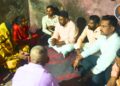 बीडमध्ये मातंग तरुणाच्या हत्येप्रकरणी वंचित बहुजन आघाडीची पीडित कुटुंबाला भेट; अन्य आरोपींना सहआरोपी करण्याची मागणी