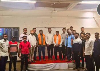 माजी सरपंच धर्मेंद्र जाधव यांचा शेकडो कार्यकर्त्यांसह वंचित बहुजन आघाडीत प्रवेश
