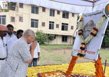 सुखदेव जी महाराजांना ॲड. प्रकाश आंबेडकर यांची श्रद्धांजली; समाज प्रबोधनातील योगदानाला सलाम