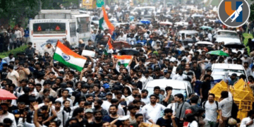सोशल मीडियाच्या पलीकडचा संघर्ष: देशातील तरुण रस्त्यावर उतरतो तेव्हा…