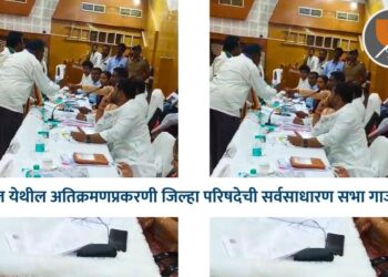 Aurangabad : वंचित बहुजन आघाडी आक्रमक; मुख्य कार्यकारी अधिकाऱ्यांची गाडी अडवली