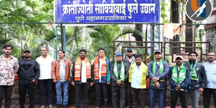 पुण्यात वंचित बहुजन युवा आघाडीने स्वखर्चाने लावला 'क्रांतीज्योती सावित्रीबाई फुले उद्यान'चा नामफलक; महापालिकेच्या दिरंगाईचा निषेध