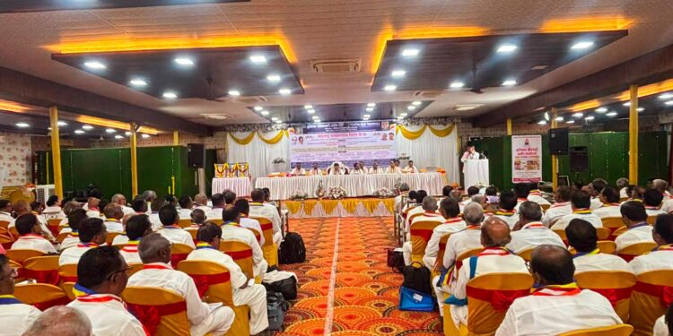 भारतीय बौद्ध महासभेच्या राज्यस्तरीय बैठकीत धम्मप्रसार व संघटना विस्ताराचा निर्धार; डॉ. भीमराव आंबेडकरांची प्रमुख उपस्थिती
