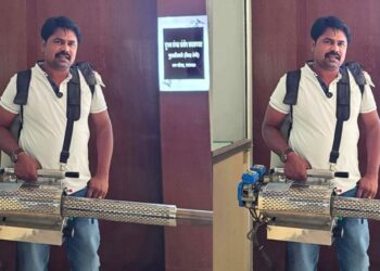 मच्छरांपासून यवतमाळकरांना वाचविण्यासाठी नगरपरिषद अपयशी; वंचित बहुजन आघाडीतर्फे नगरपरिषदेतच धुरफवारणी