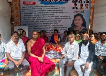 पिंपरी: एसआरए प्रकल्पाला स्थगिती व बेकायदेशीर वृक्षतोडीवर कारवाईच्या मागणीसाठी शारदा बनसोडे उपोषणावर