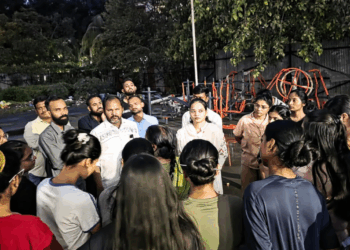 माता रमाई आंबेडकर नगर वसतिगृहातील समस्यांवर वंचित बहुजन आघाडी आक्रमक; स्नेहल सोहनी यांच्याकडून पाहणी
