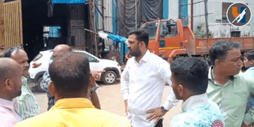 नवी मुंबई: रबाळेतील साईबाबा नगरच्या समस्यांविरोधात वंचित बहुजन आघाडी आक्रमक; सहाय्यक आयुक्तांनी केली पाहणी