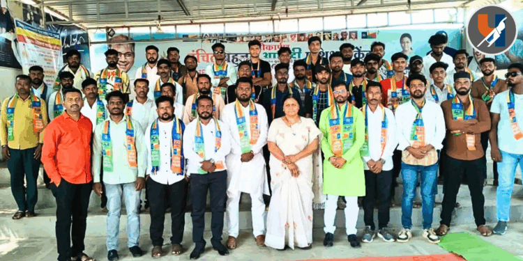 लातूरमध्ये वंचित बहुजन युवा आघाडीचा झंझावात; शेकडो मुस्लिम व बहुजन तरुणांचा पक्षप्रवेश