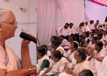 ‘जिथे अन्याय आहे, तिथे ठामपणे पाठीशी उभे राहणे हाच करुणेचा अर्थ’ – अंजलीताई आंबेडकर