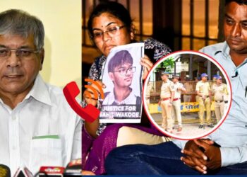 साहिल वाकोडे यांना न्याय मिळावा म्हणून आंदोलन करणाऱ्या आई-वडिलांना पोलिसांनी घेतले ताब्यात; ॲड. प्रकाश आंबेडकरांच्या हस्तक्षेपानंतर सुटका
