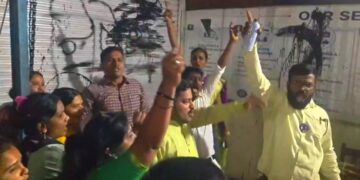 वसई-विरार: सुजात आंबेडकरांविरोधात आक्षेपार्ह वक्तव्य; वंचित बहुजन आघाडी आक्रमक, अभिनव परब यांच्या कार्यालयाला फासले काळे