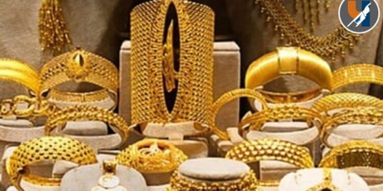 Gold Price Today: सोन्याच्या दरात पुन्हा तेजी; २४ कॅरेट सोन्याचा भाव १.४३ लाखांवर, चांदी मात्र स्वस्त